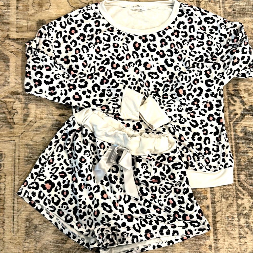 Leopard Lounge Set